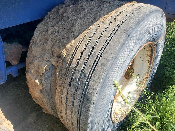 Used 2014 BIW 30' Silage Trailer