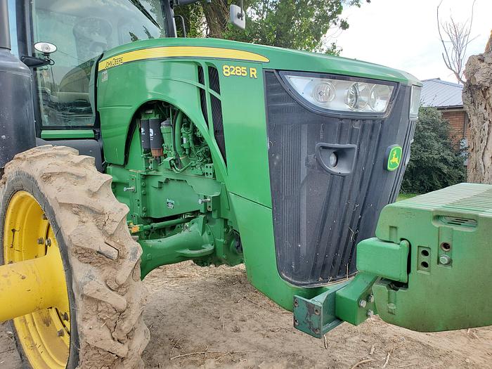 Used 2012 John Deere 8285R Tractor w/ IVT