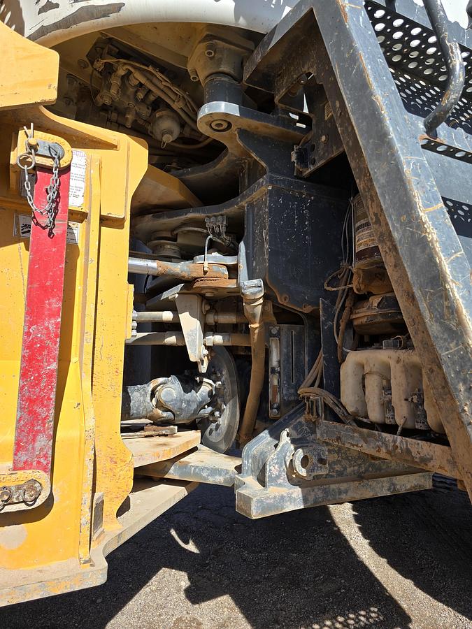 Used 2019 Liebherr L566 Wheel Loader