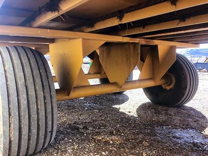 Used NewHouse C5000 Bale Processor / Feeder ** Excellent Condition **