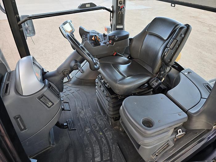 Used 2019 Challenger MT875E Tractor w/ 2900 hrs