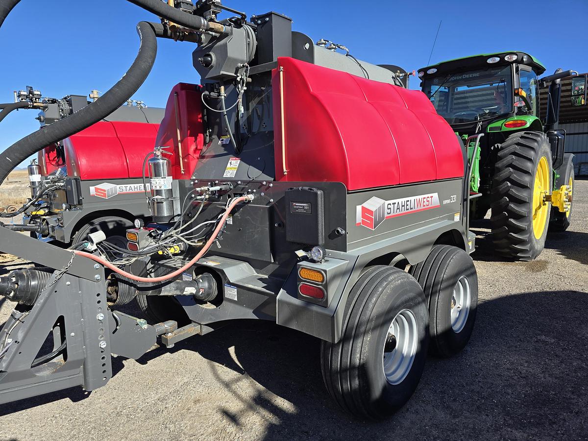 Used Massey Ferguson 1844S Baler + Staheli DewPoint 331 Hay Steamer