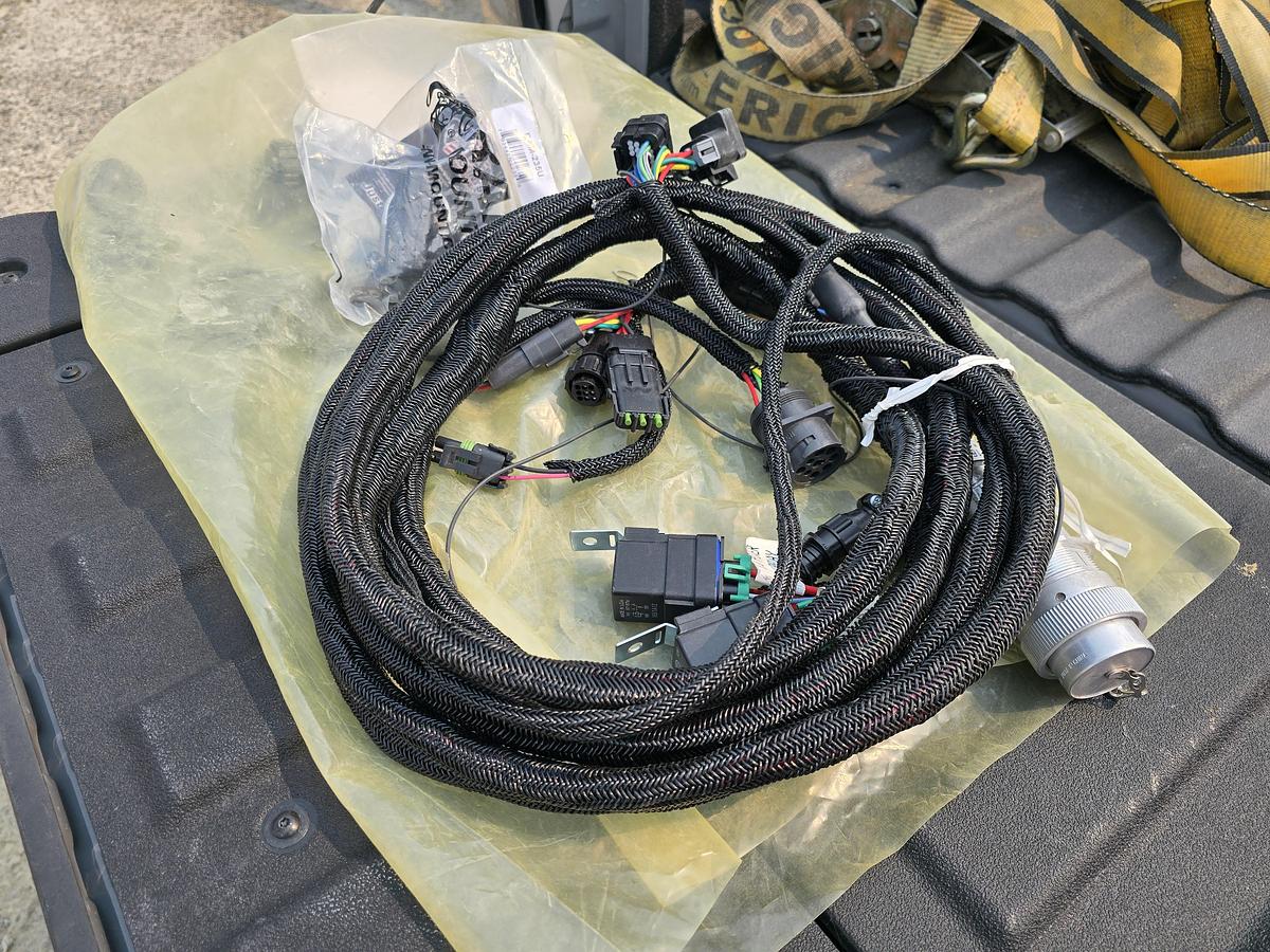 Used Baler Monitor for Massey Ferguson 2290 Baler + Electrical Harness