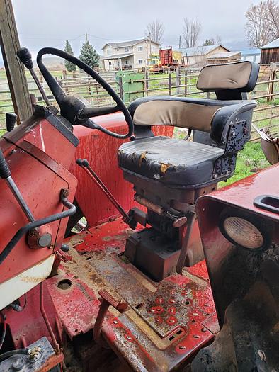 Used 1969 Farmall 856 Tractor