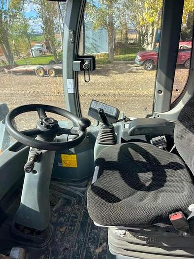 Used 2017 Liebherr L550 Wheel Loader w/ 4500 hrs