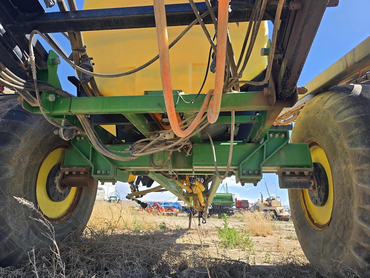 Used 80' BestWay 1000 Sprayer