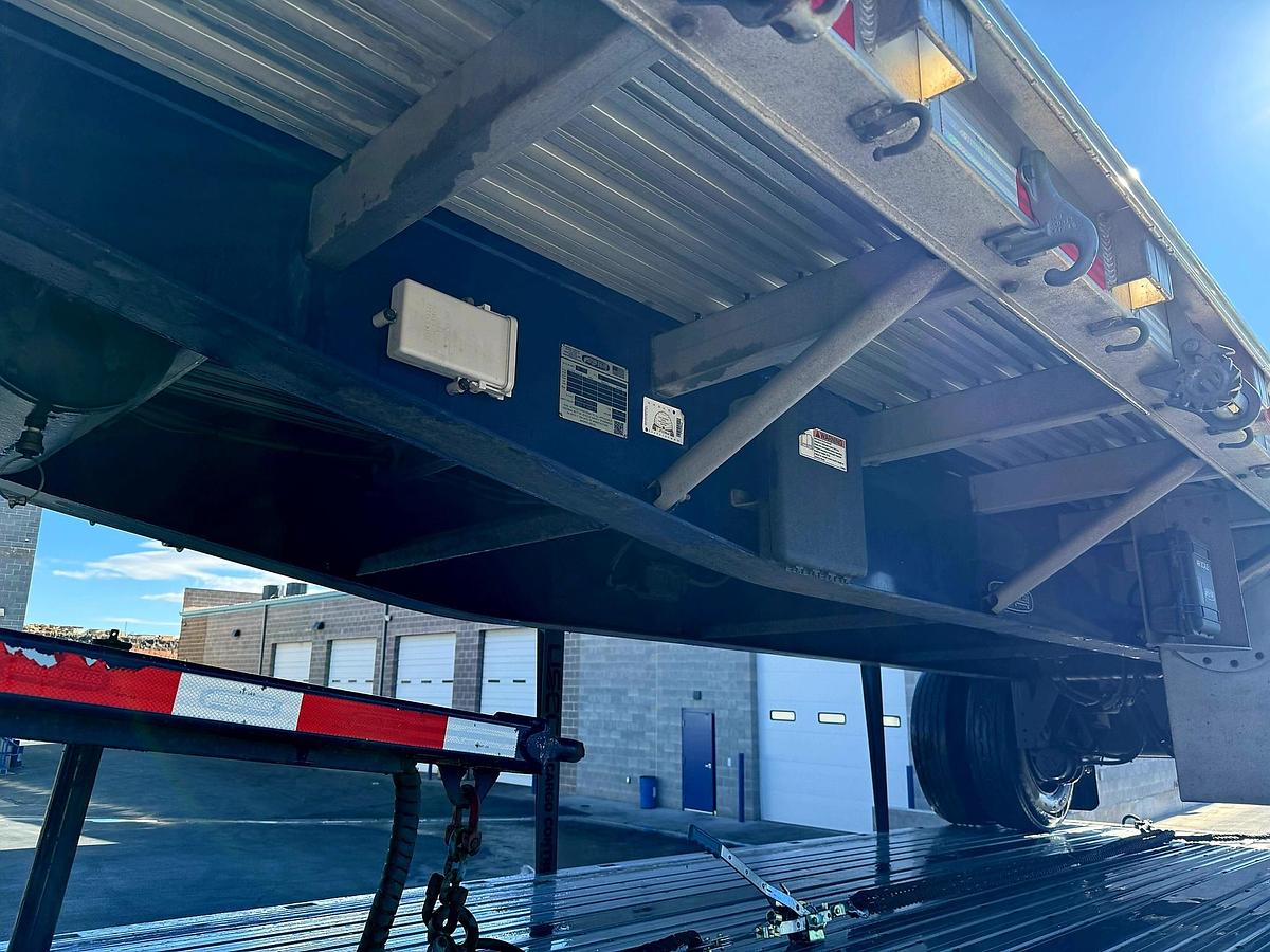 Used 28' + 28' 2021 Western Hay Trailer Set