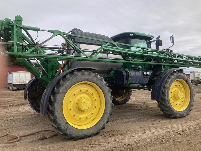 Used 2015 John Deere R4045 Sprayer w/ 2600 hrs