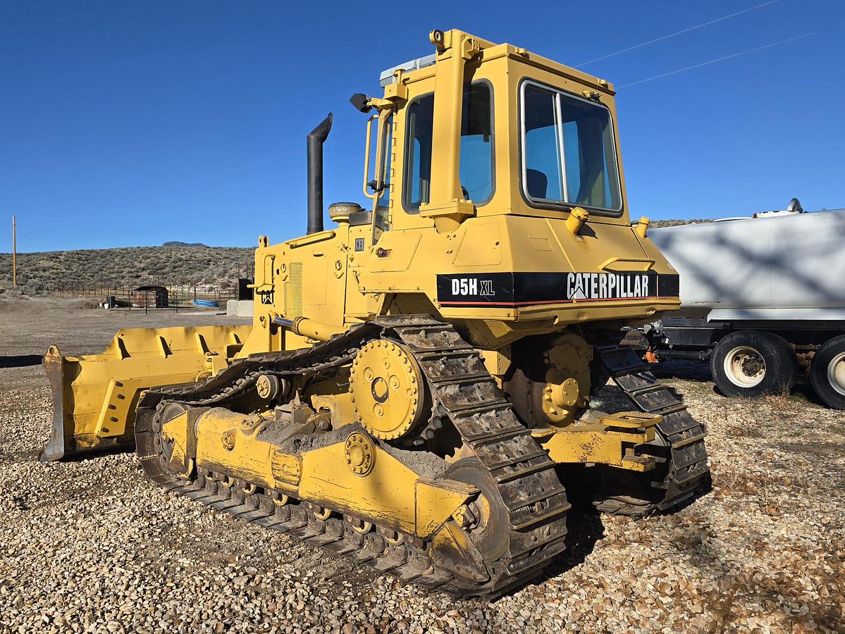 Used 1988 Caterpillar D5H Dozer