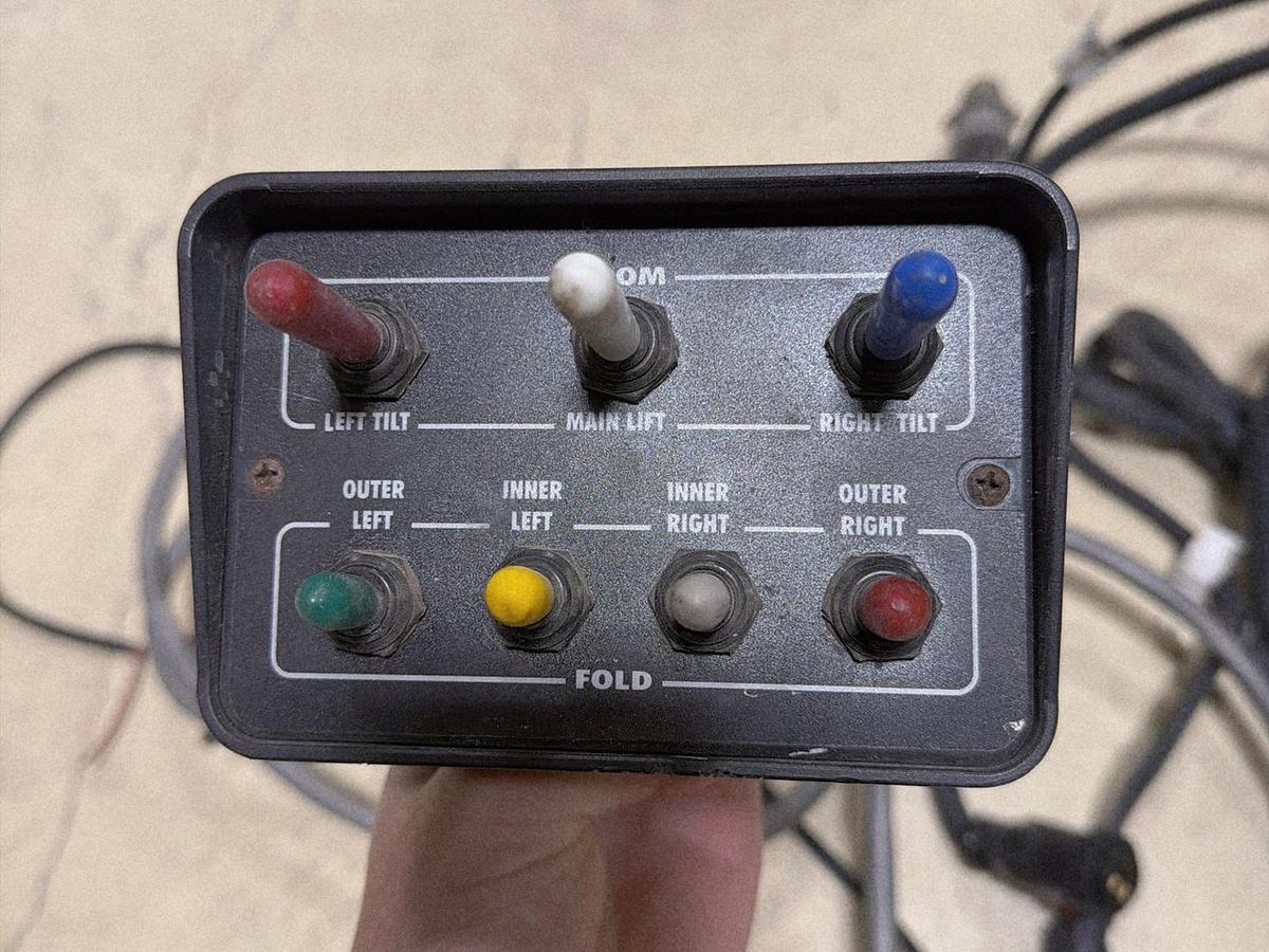 Used 75' Schaben 1250 Sprayer