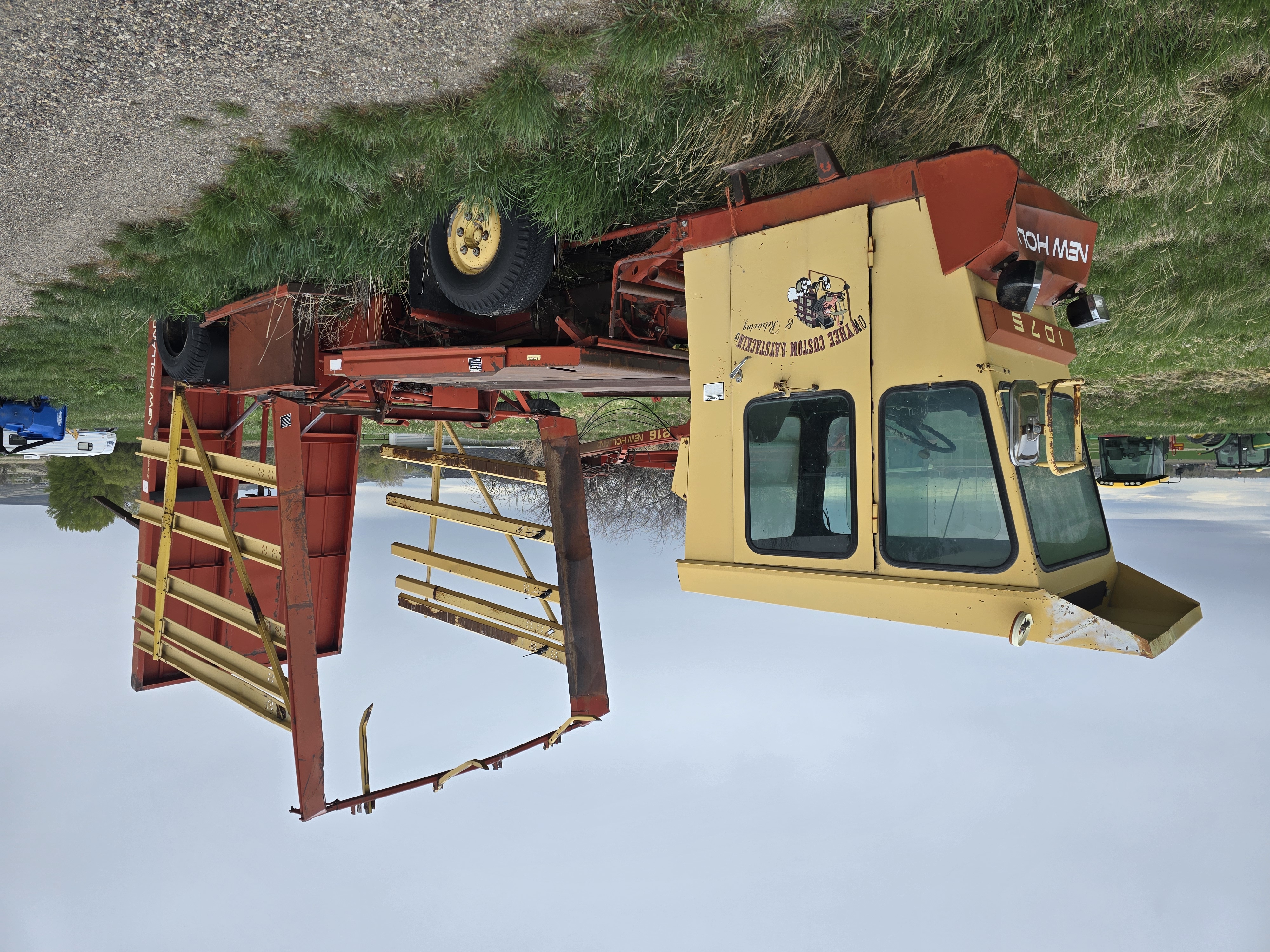 Used New Holland 1075 Balewagon ** Needs Computer **