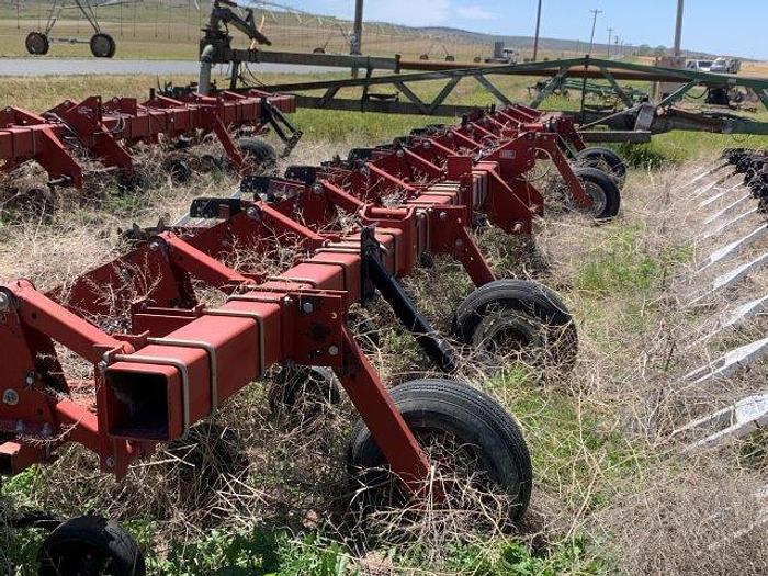 Used Case IH 1820 12R30 Row Crop Cultivator