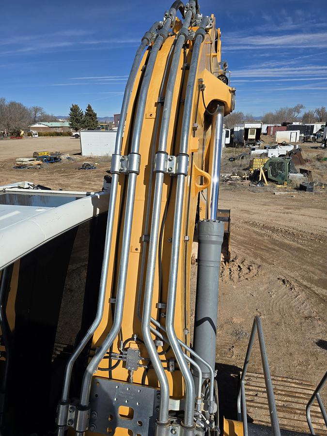 Used 2019 Liebherr R924 LC Excavator