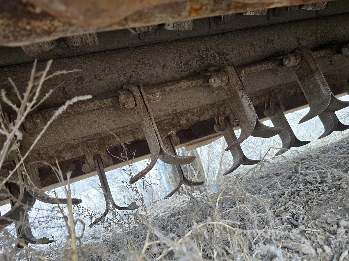 Used 22' Loftness 264 Beet Shredder