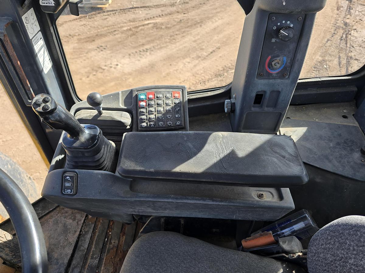 Used 2013 John Deere 544K Wheel Loader