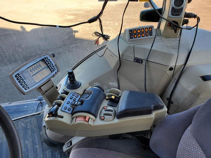 Used 2012 Massey Ferguson 8670 Tractor w/ CVT