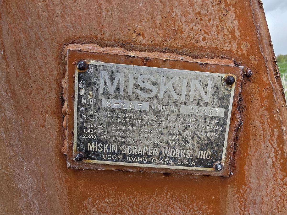 Used Miskin S-207 Ripper - 7 Shank