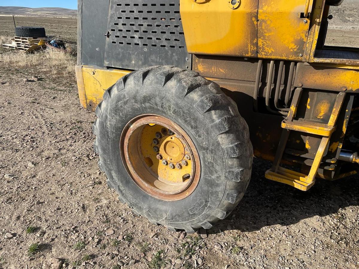 Used John Deere 544 Wheel Loader