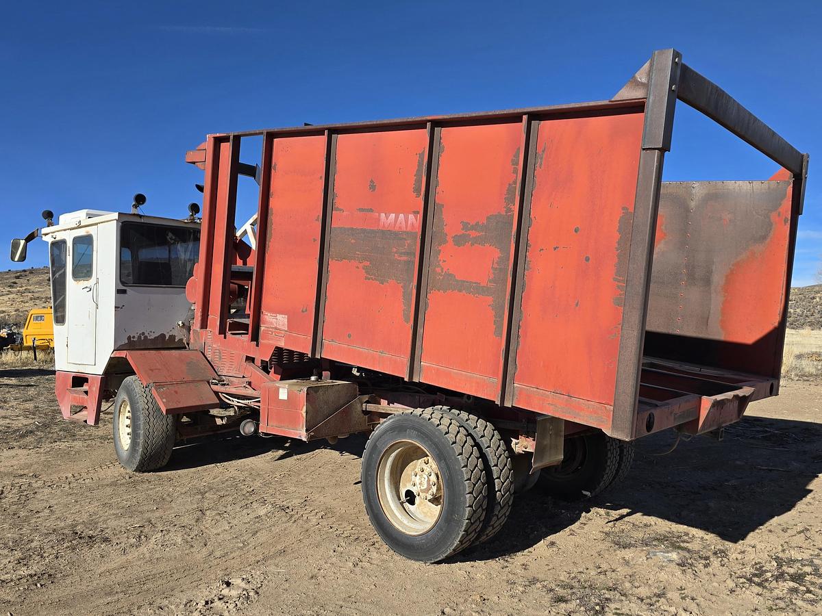 Used Freeman 5000 Bale Stacker