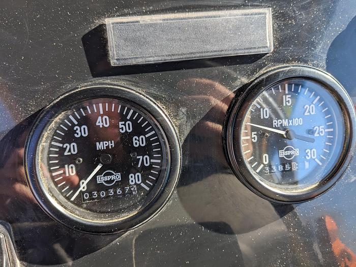 Used 2013 New Holland H9880 Balewagon w/ Mil-Stak + Small Chute - 3400 hrs