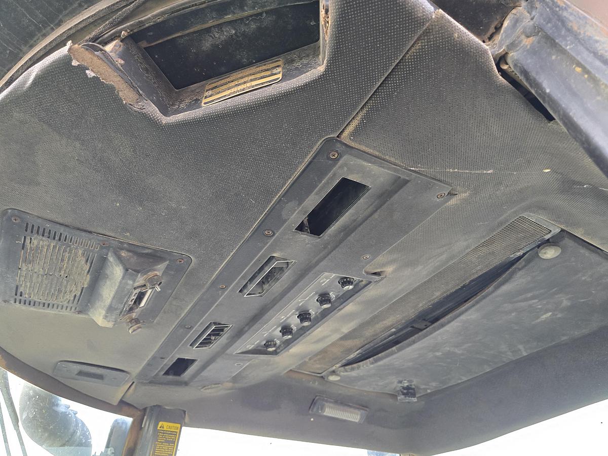 Used 1975 John Deere 8630 Tractor