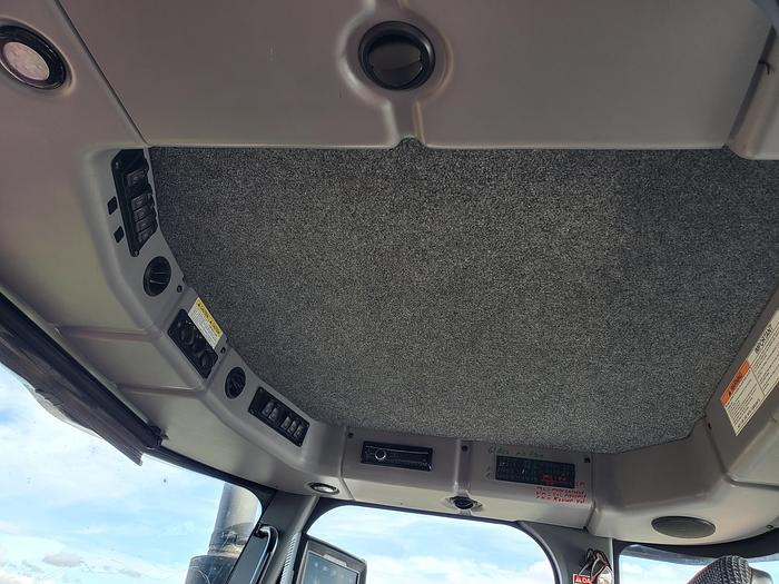 Used 2013 Miller Condor GC75 Sprayer w/ 4000 hrs