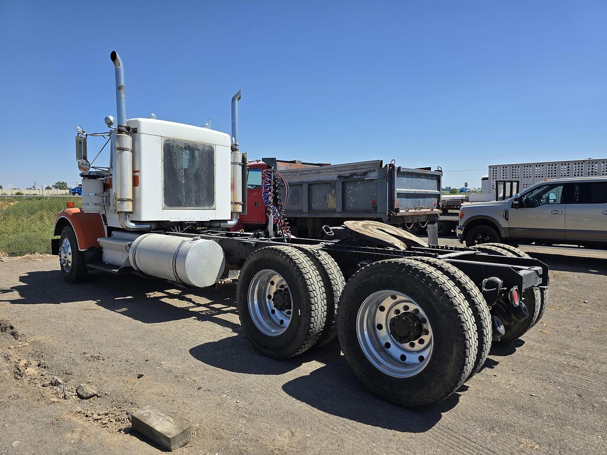 Used Kenworth W900 Truck