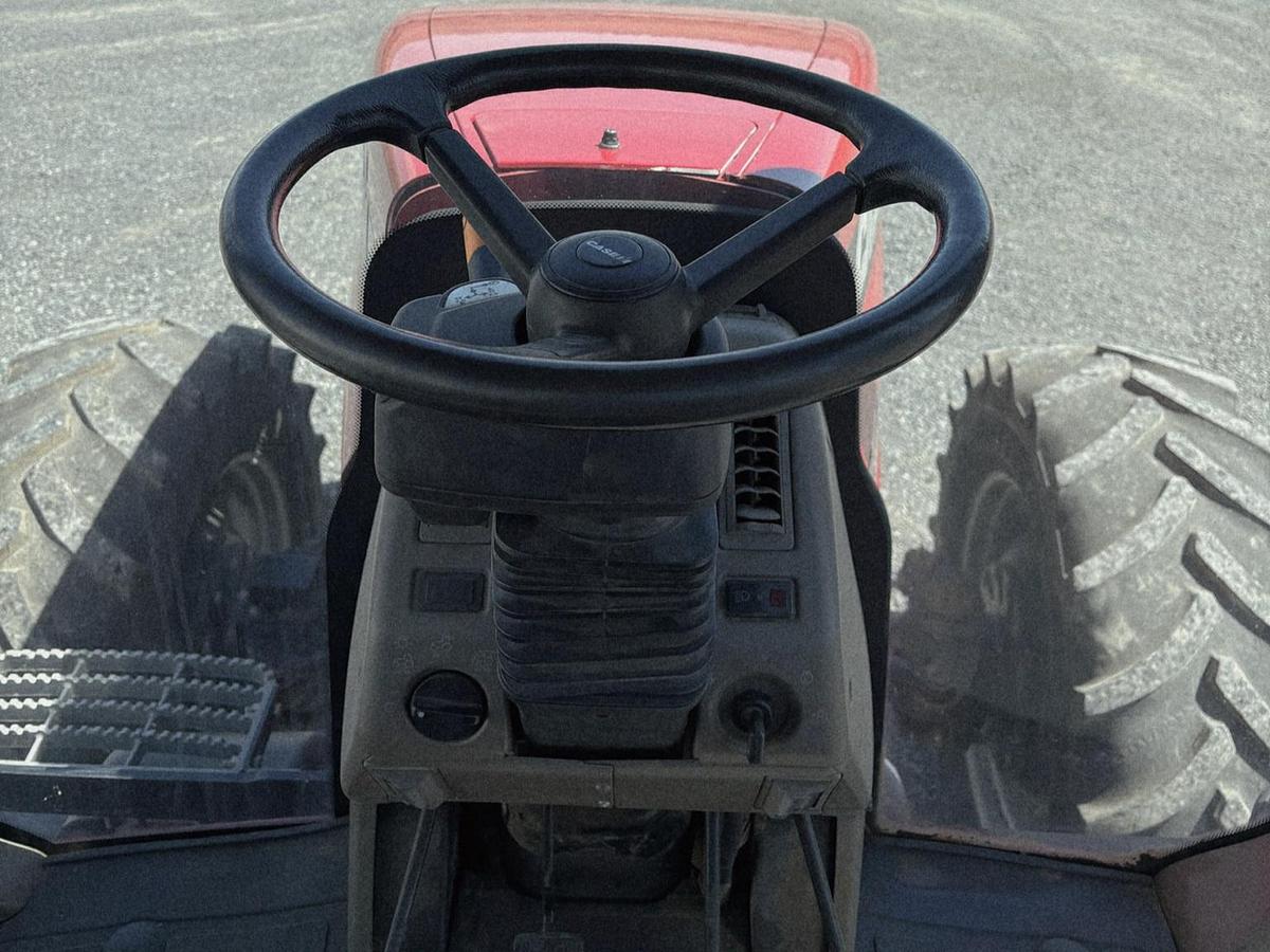 Used 2014 Case Magnum 235 CVT Tractor w/ 4800 hrs