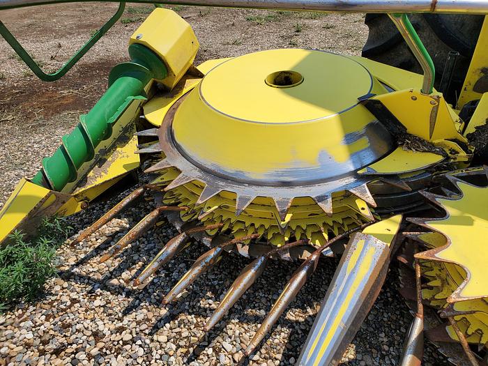 Used 2009 John Deere 7450 Forage Harvester w/ 2 Headers