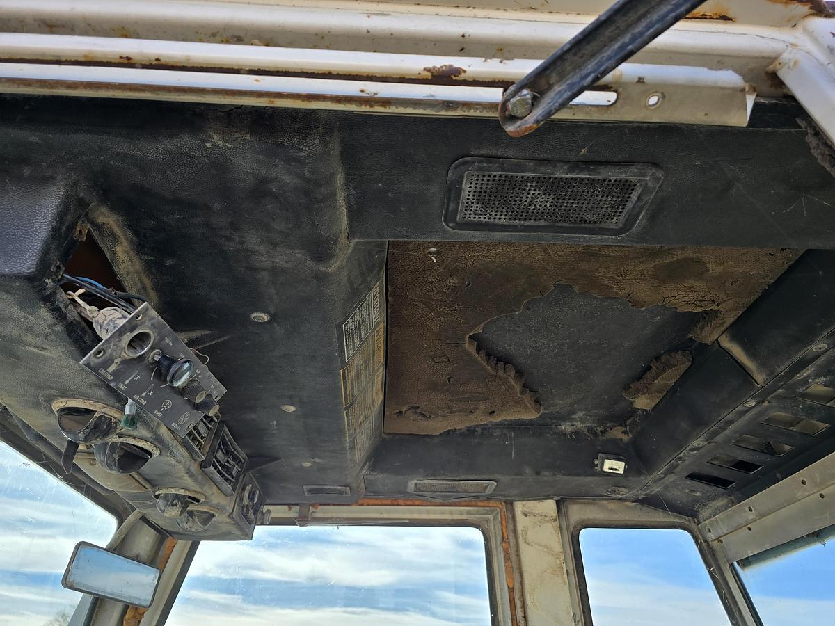 Used Case 2870 Tractor