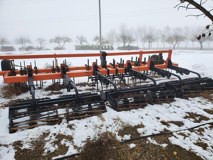 Used Carrot Bed Conditioner - 3 Bed