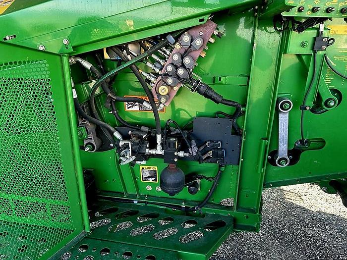 Used 2009 John Deere 9770 STS Combine ** Excellent Condition **