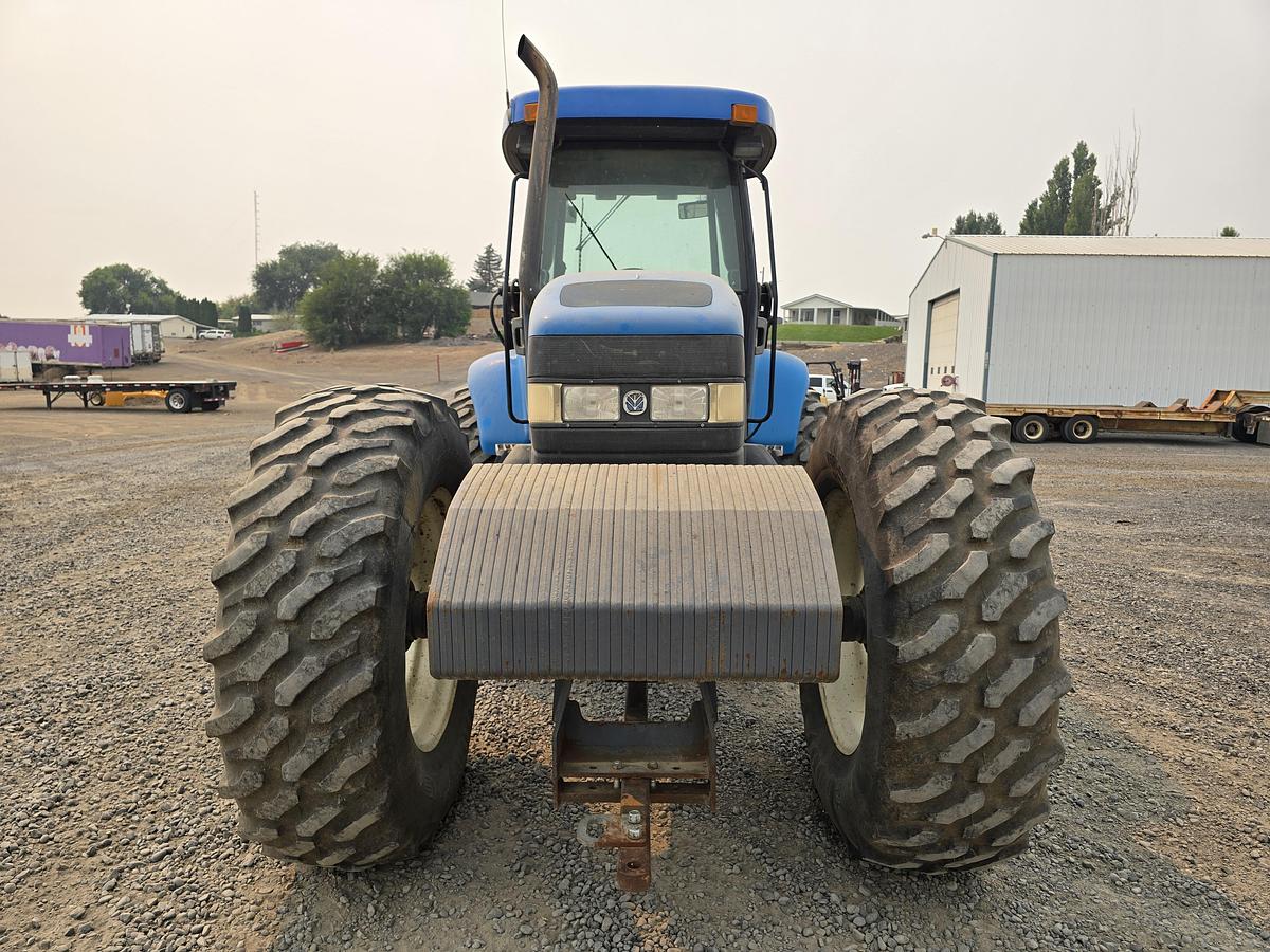 Used New Holland TV140 Bi-Directional Tractor w/ 3200 hrs