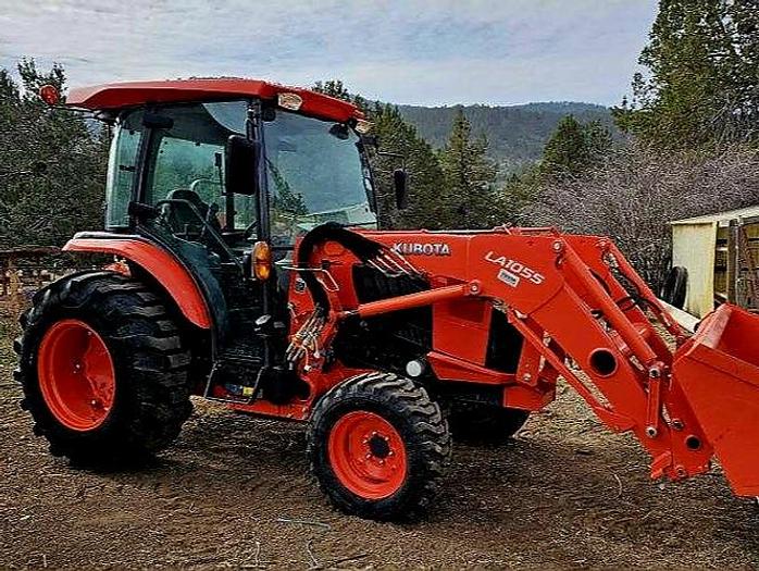 Used 2020 Kubota L6060 HST Tractor w/ Loader - 110 hrs