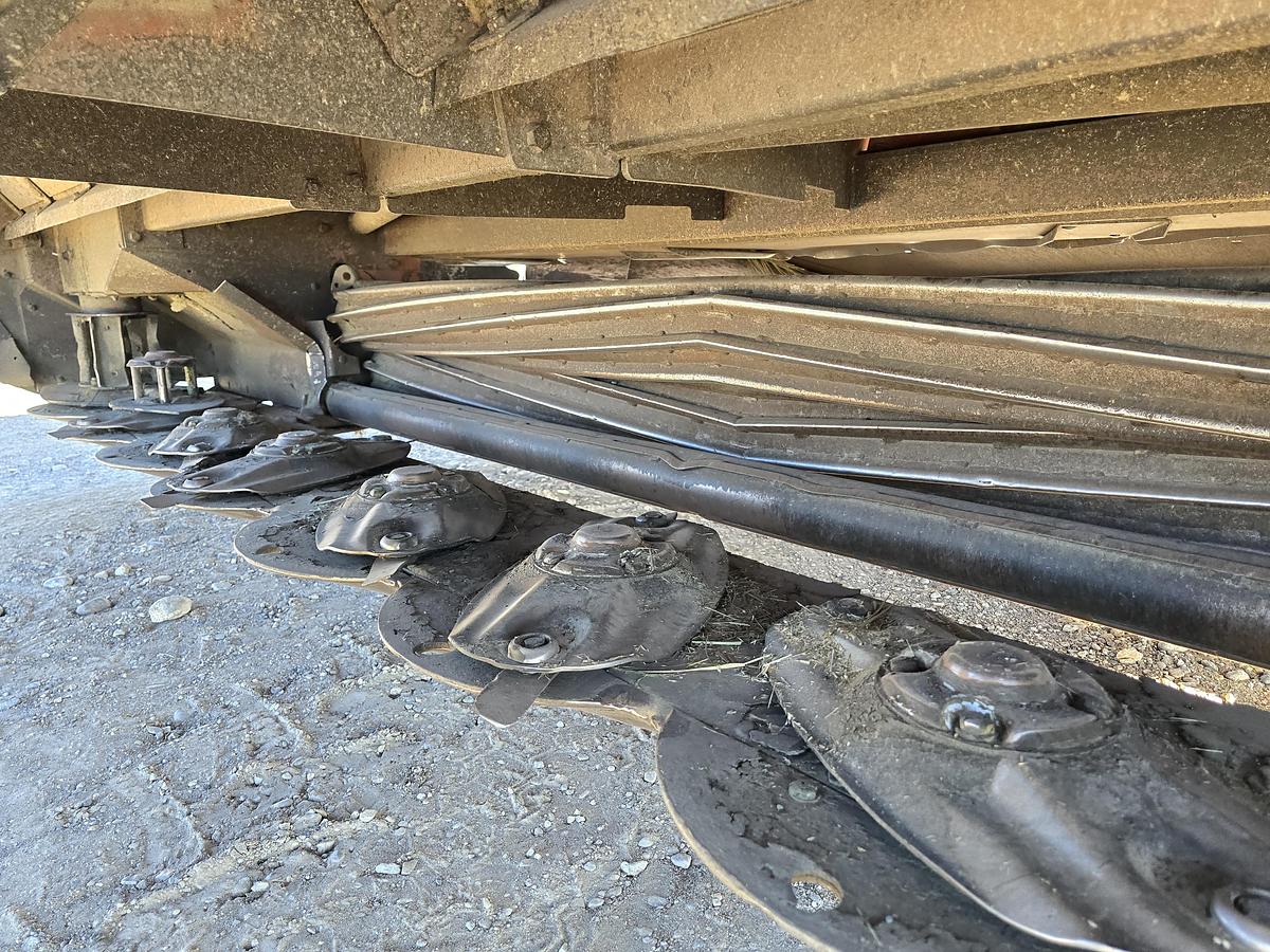 Used Massey Ferguson 9635 Rotary Windrower