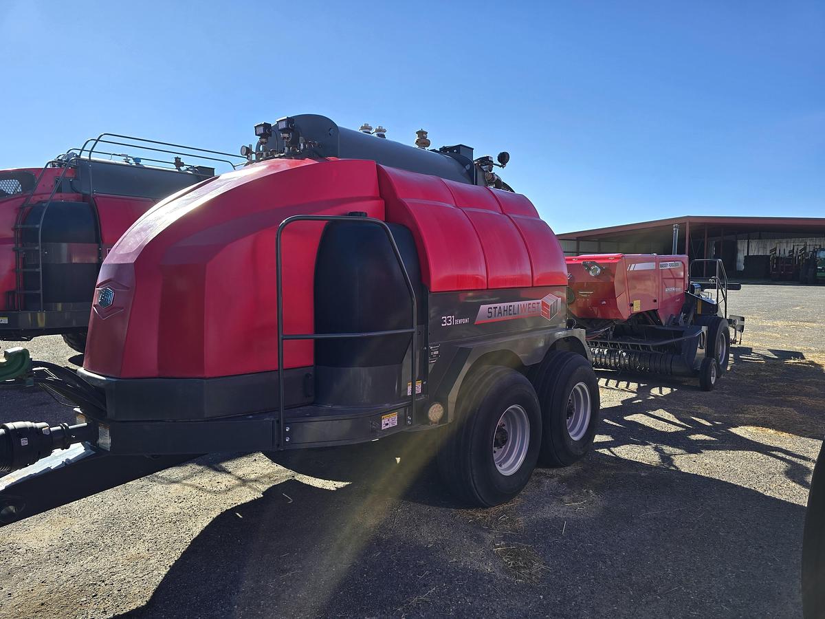 Used Massey Ferguson 1844S Baler + Staheli DewPoint 331 Hay Steamer