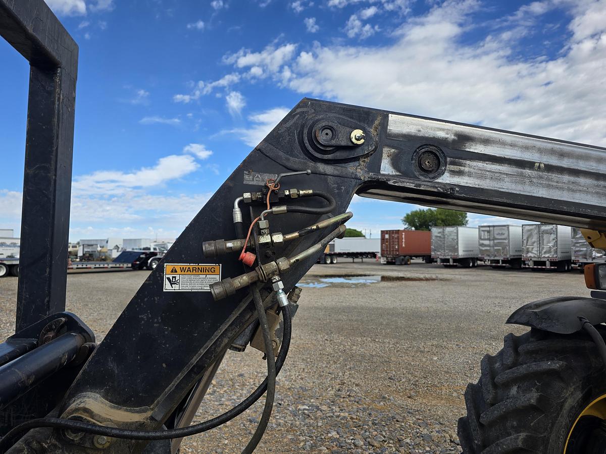 Used 2005 Gehl CT6-18 Telehandler