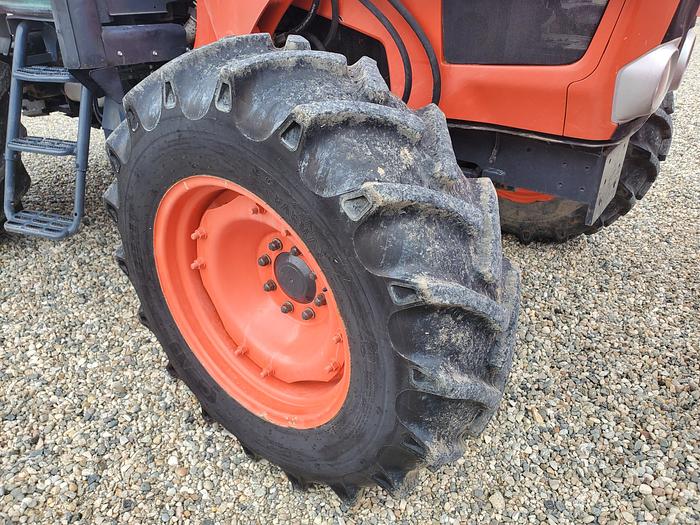 Used 2012 Kubota M110GX Tractor w/ Loader