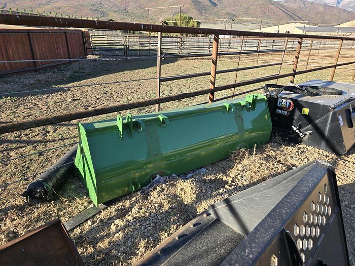 Used 2012 John Deere 7215R Tractor w/ Loader - 5000 hrs