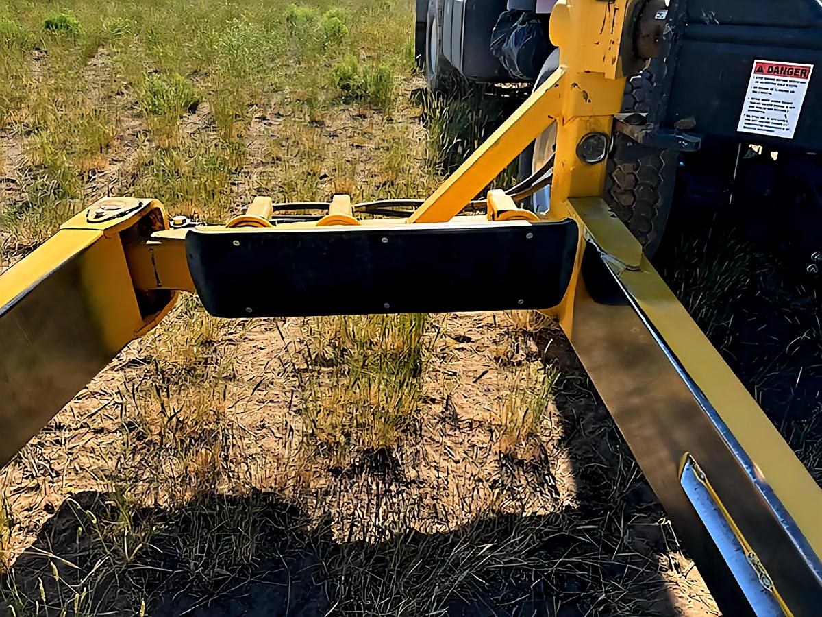 Used 2015 Mil-Stak SP/3100 Bale Stacker