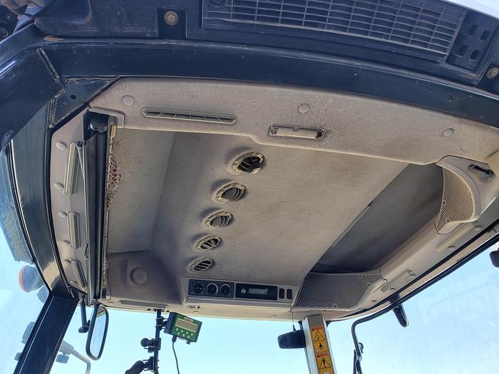 Used 2012 Massey Ferguson 8670 Tractor w/ CVT