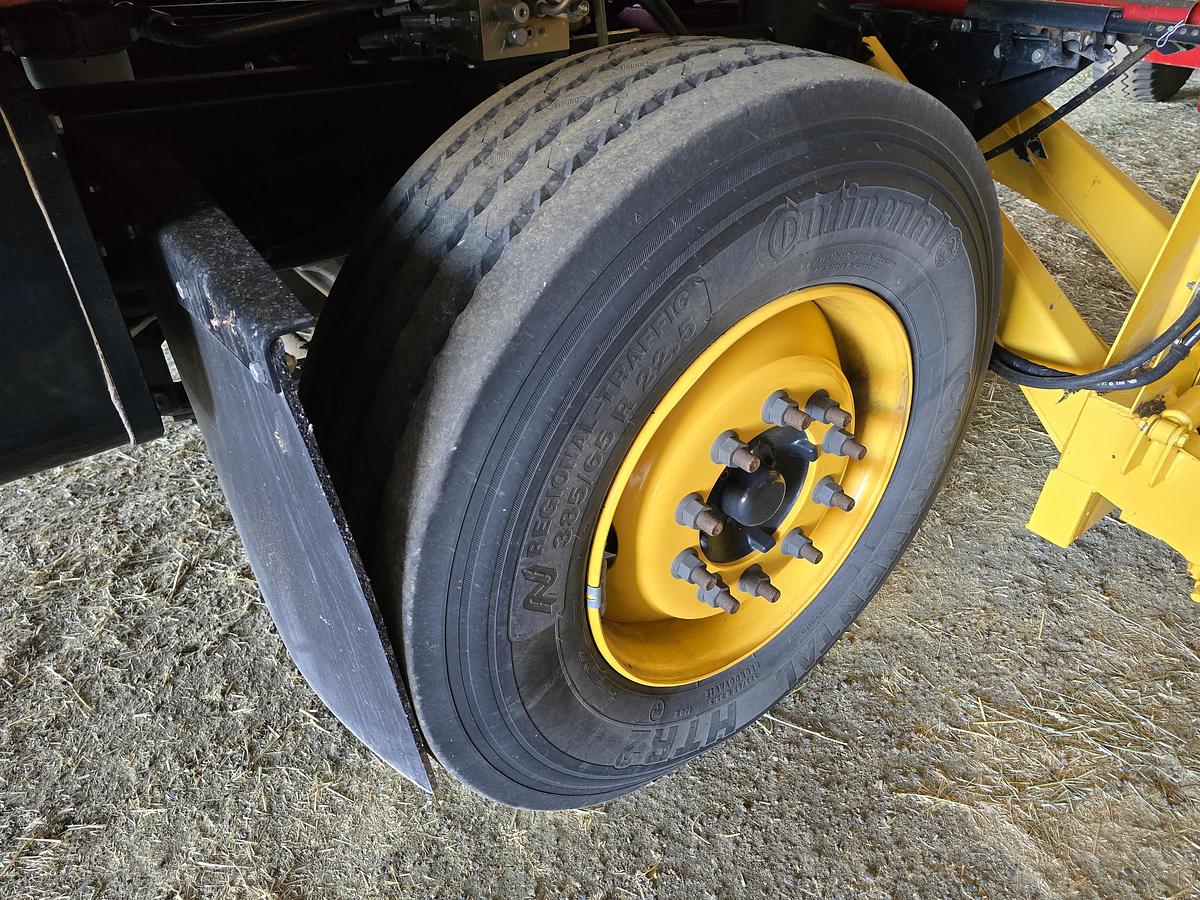 Used 2022 New Holland SC103 Balewagon w/ 300 hrs