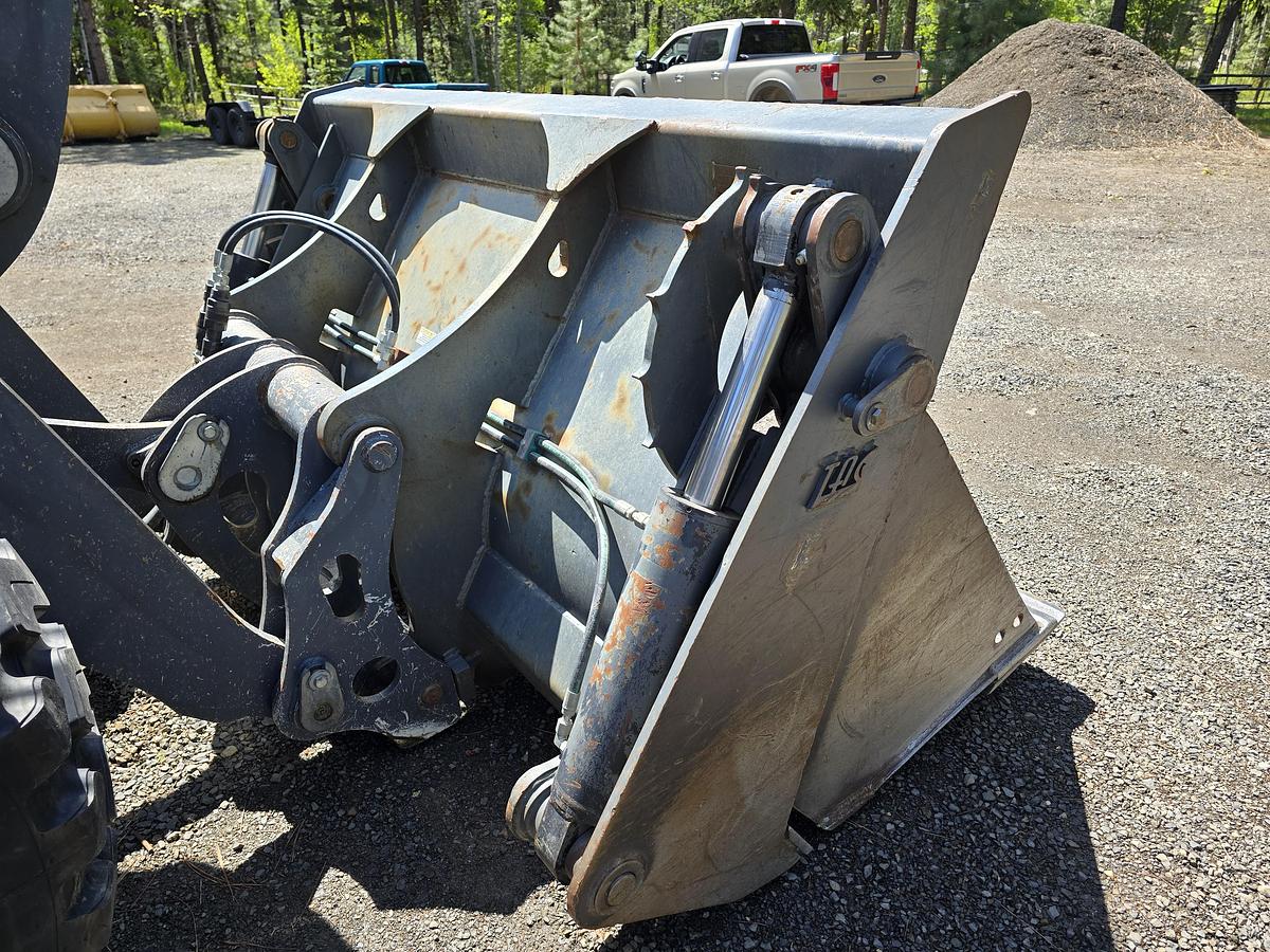 Used 2015 John Deere 544K Wheel Loader w/ 3600 hrs