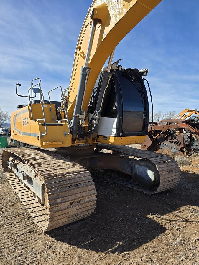Used 2019 Liebherr R924 LC Excavator