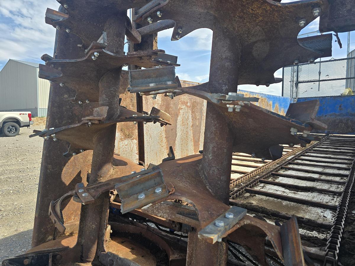 Used 2021 Artex SBX800 Manure Spreader
