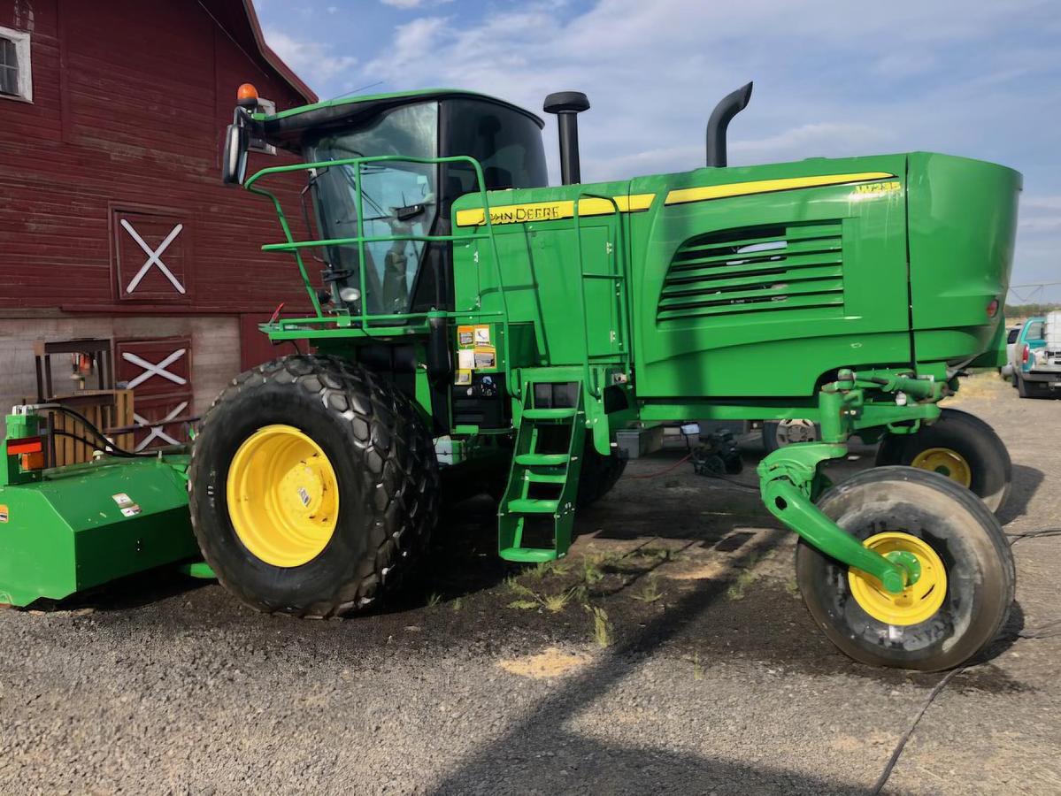 Used John Deere W235 Windrower w/ 1400 hrs