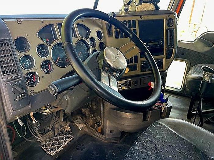 Used 2009 Mack GU713 Dump Truck