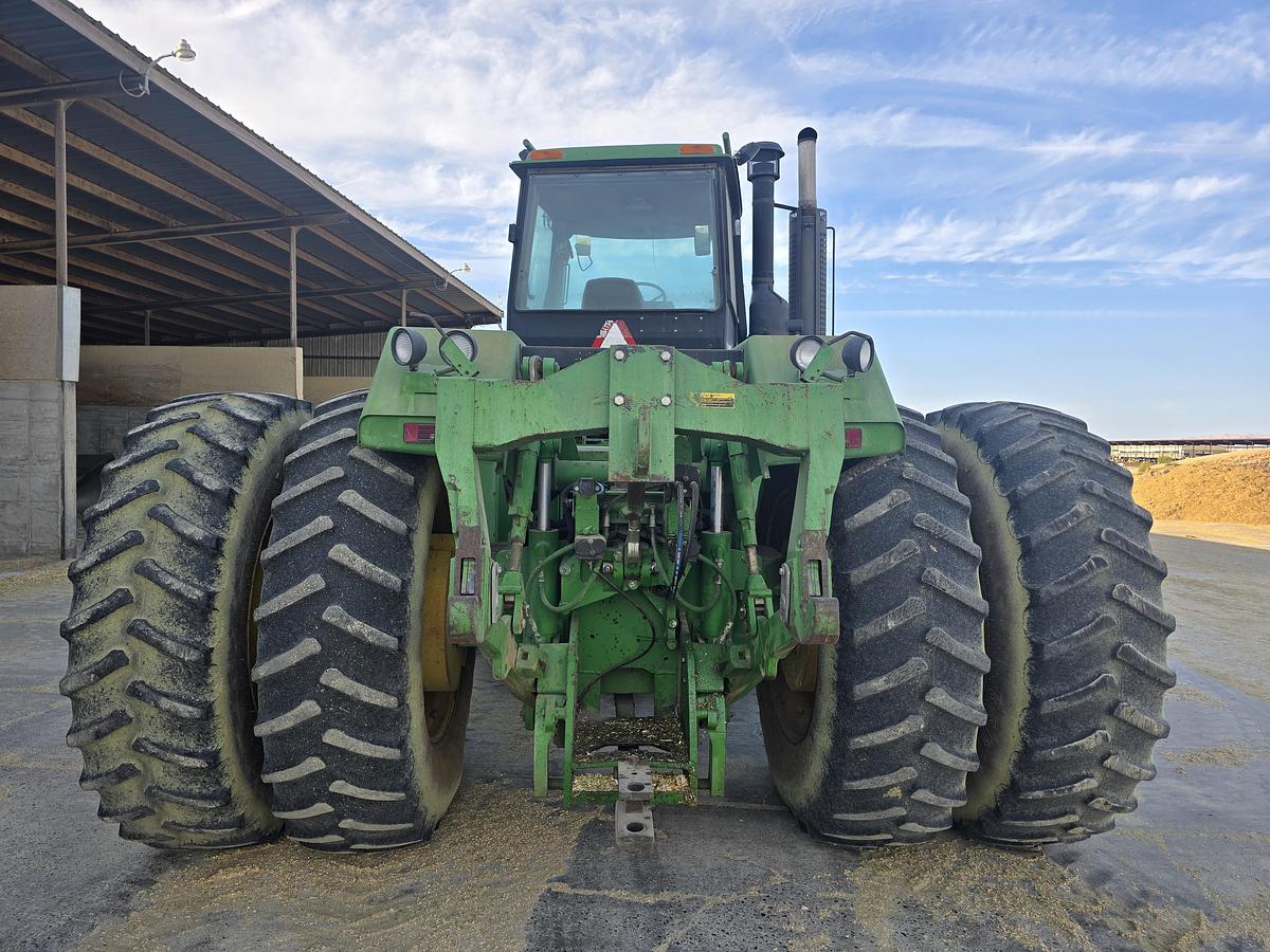 Used 1990 John Deere 8960 Tractor w/ Silage Blade