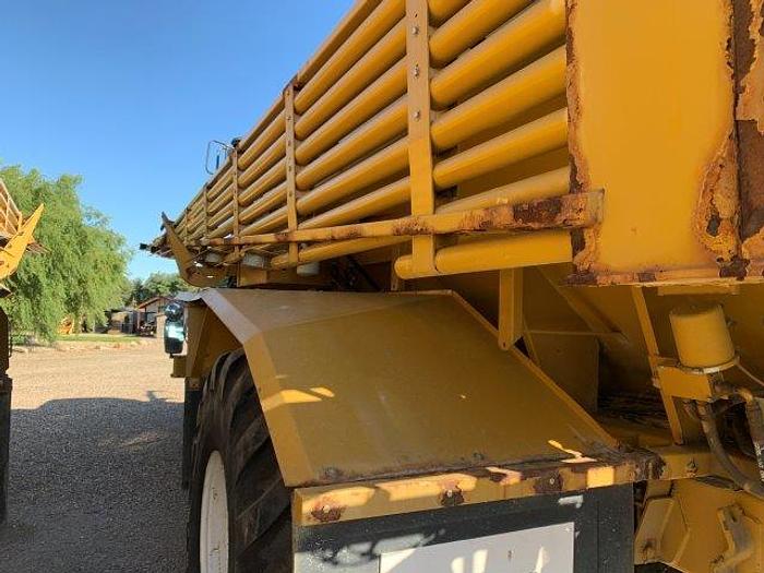 Used Ag-Chem Terragator 8203 Air Spread