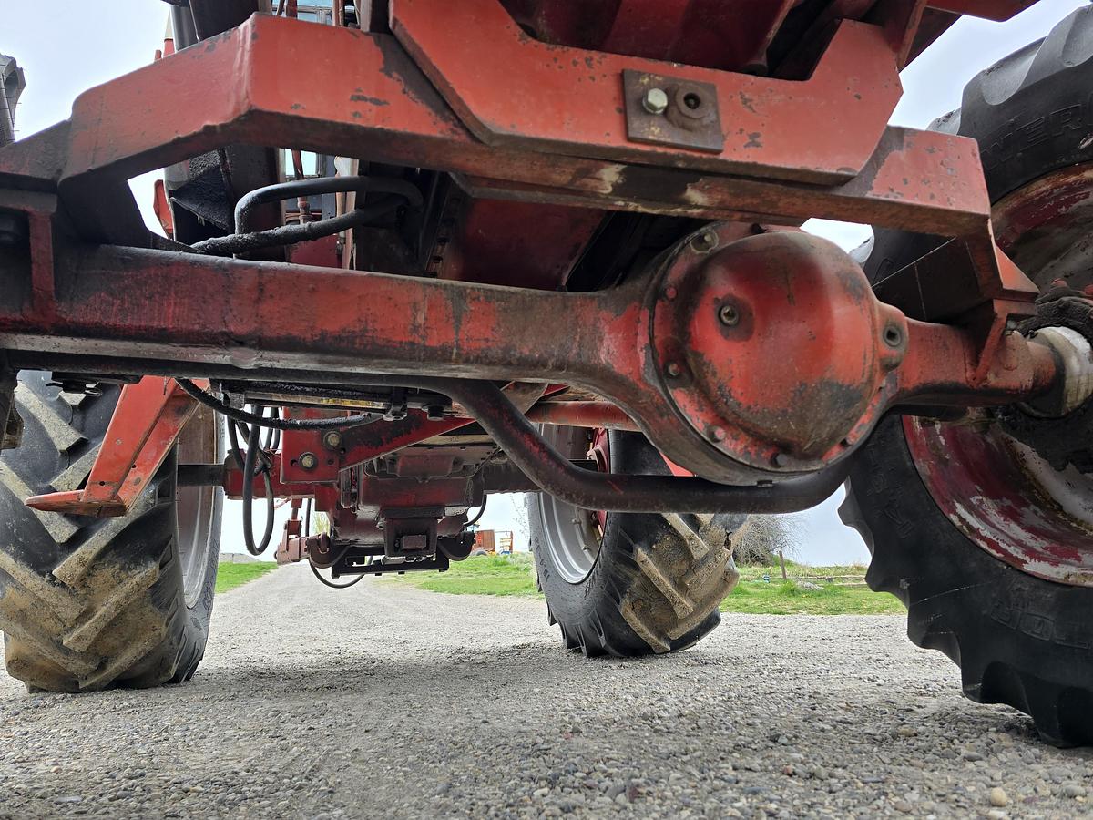 Used International 1486 Tractor w/ Loader